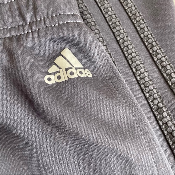 Adidas Women's Charcoal Gray Knit Track or Yoga Pants - Picture 4 of 7